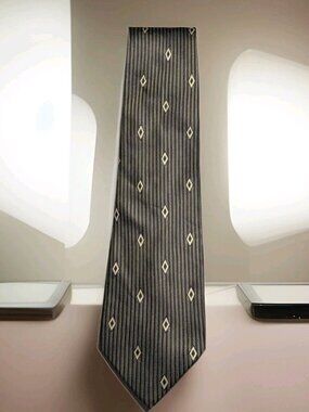 Joseph & Feiss Men's 100% Silk Neck Tie Navy And Gold Striped With Diamonds
